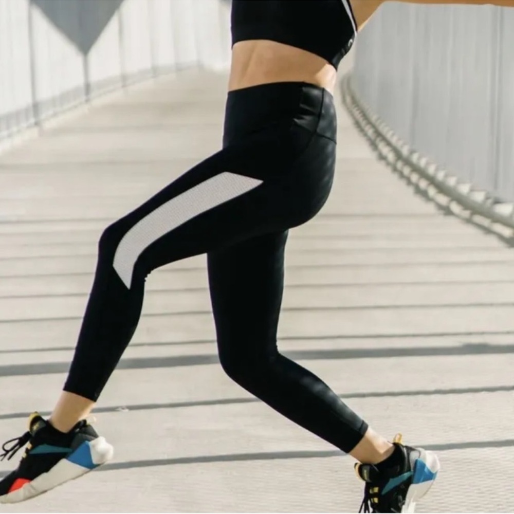 Ziya size 8/10 like new black full length leggings